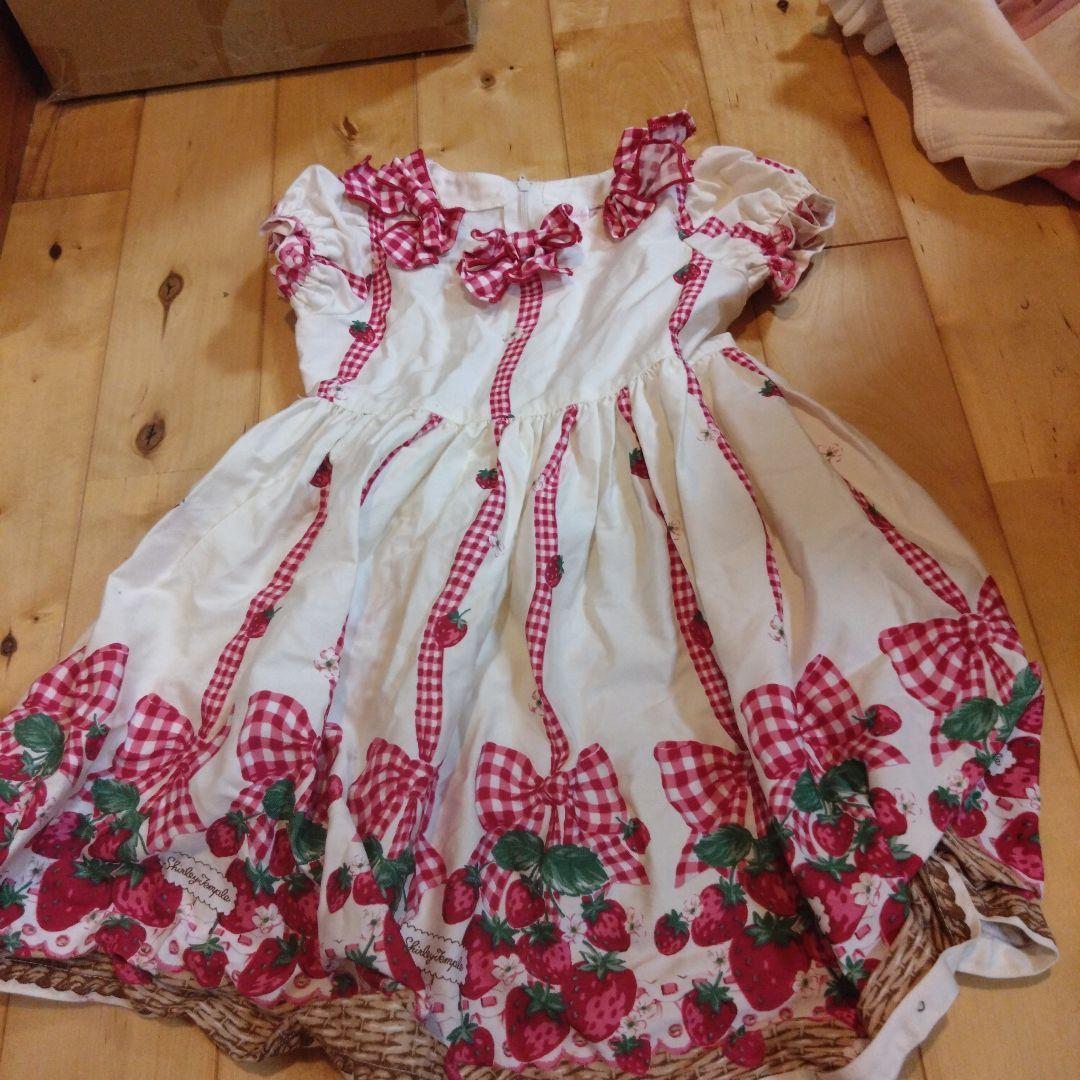 く*ん様 シャーリーテンプル　苺バスケット　ワンピース120cm ♡New Arrival News♡チェリーバスケットプリントシリーズ発売の