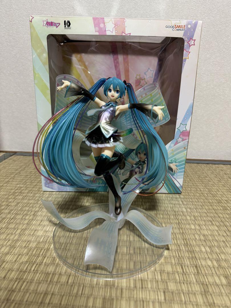 初音ミク 10th Anniversary Ver. 1/7 スケールフィギュア