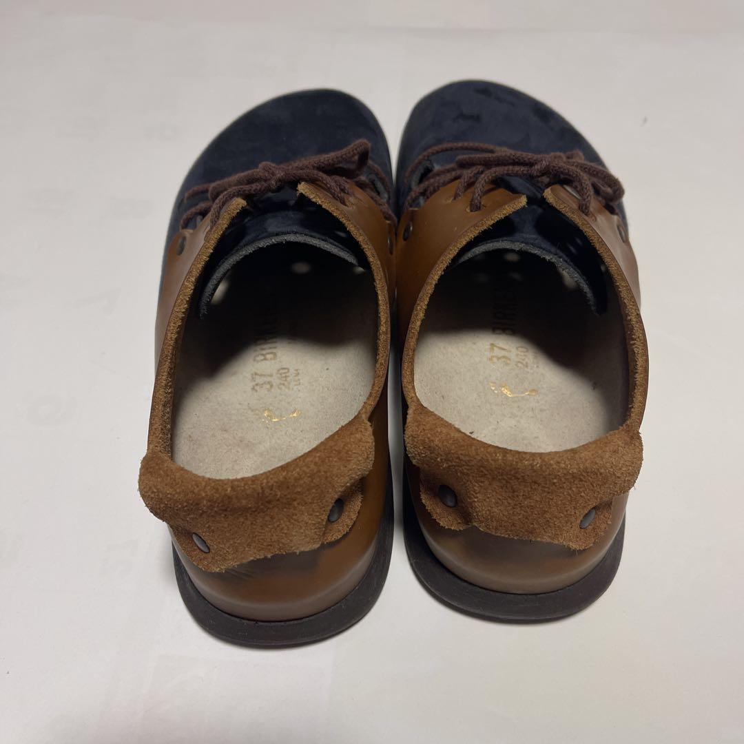 Tan|Blau