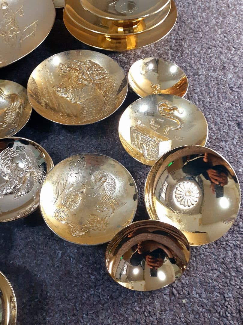 金色の皿とボウルセット まとめ売り