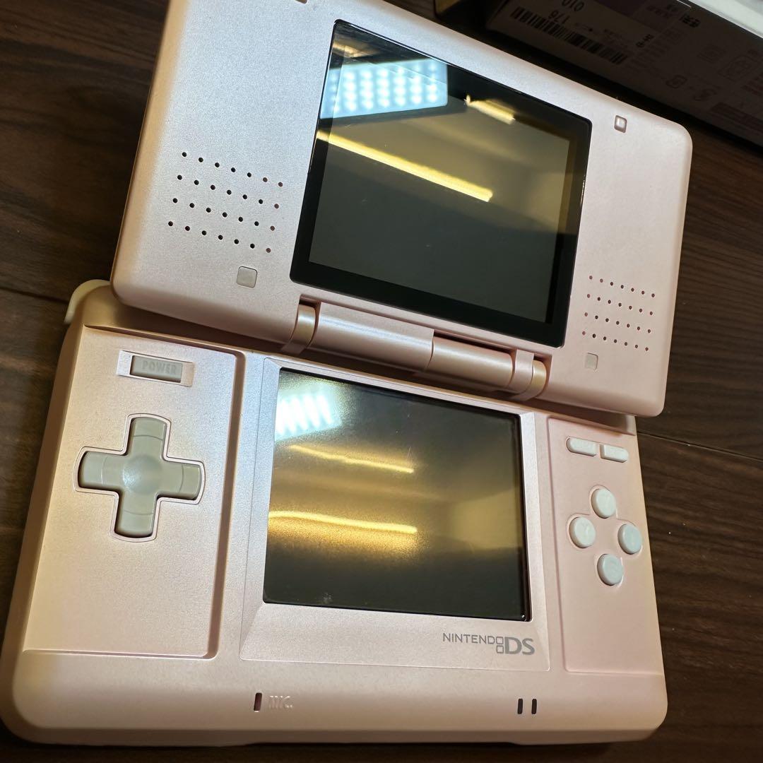 キャンディピンク