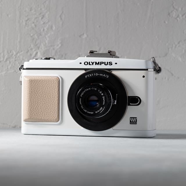 【写ルンです感覚のコンデジ】OLYMPUS PEN E-P2 24mm