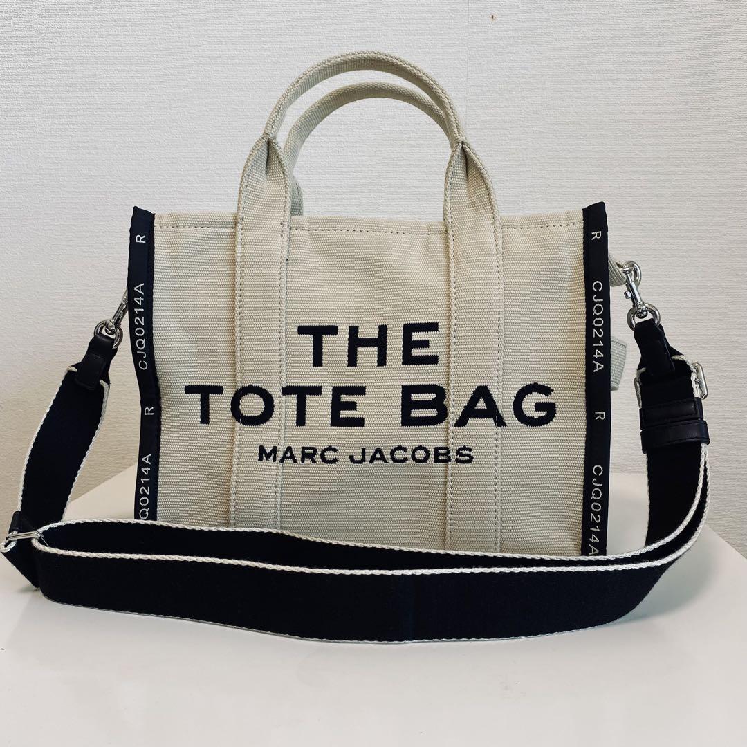 MARC JACOBS THE TOTE BAG ベージュ - メルカリ