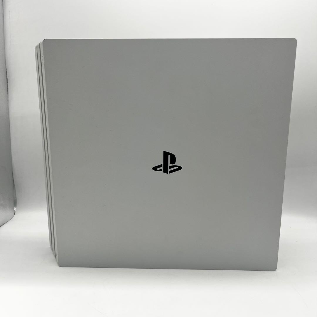 【すぐ遊べるセット・動作品】PS4 Pro CUH-7200Bホワイト本体1TB