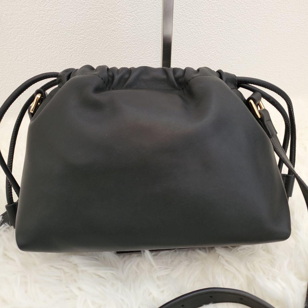 ⭐大人気商品⭐A.P.C. 　巾着　ショルダーバッグ　黒　フェイクレザー