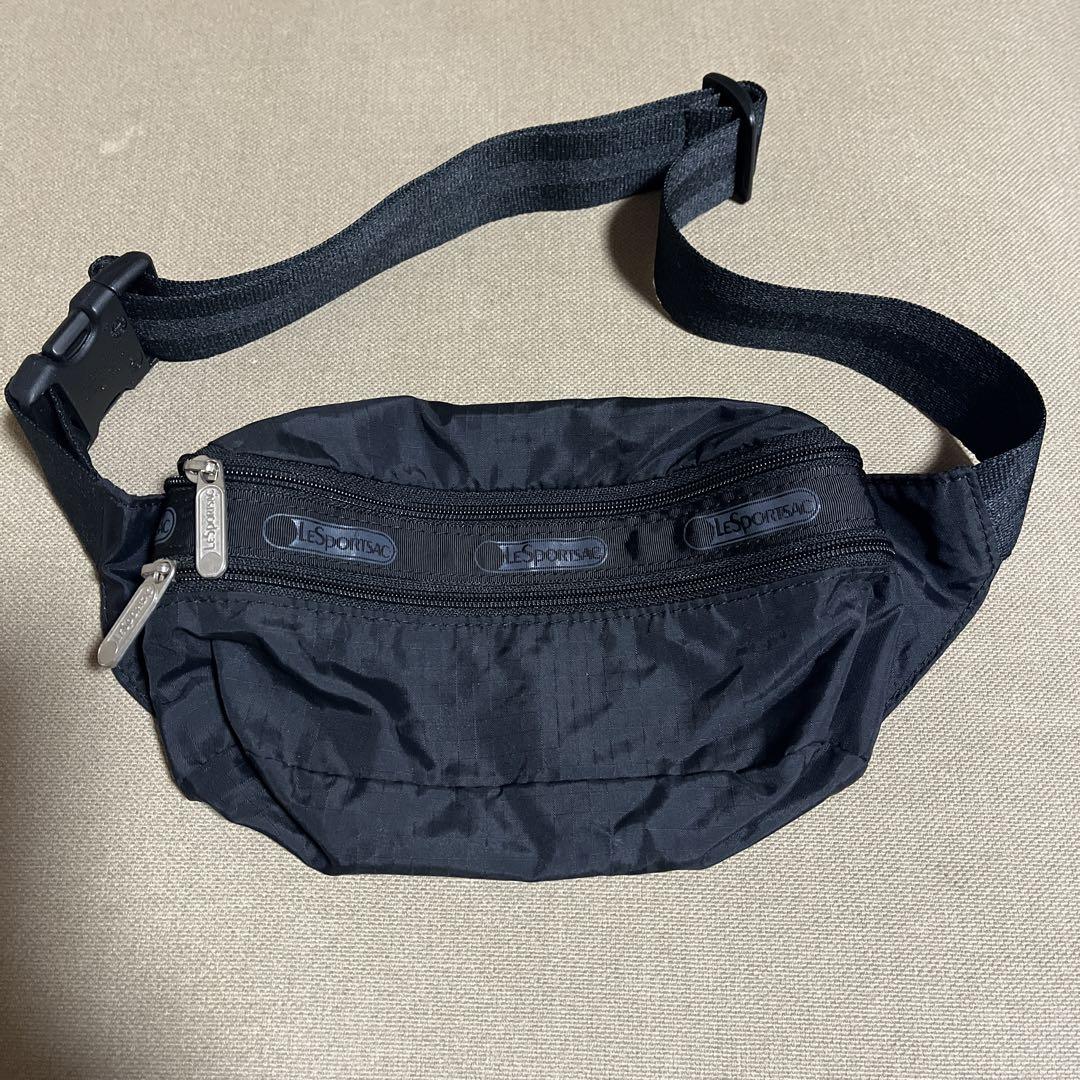 LeSportsac ブラック ボディバッグ - メルカリ