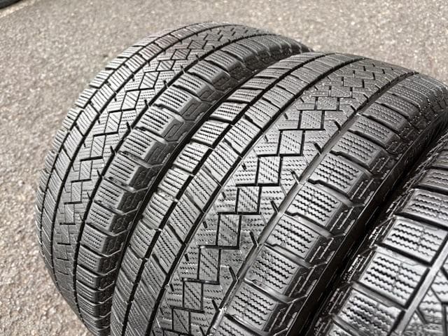 2022年製スタッドレス フォルクスワーゲン ゴルフなどに！DIOS ES6