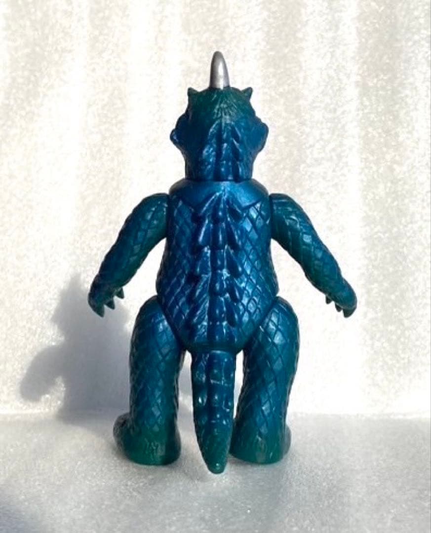 ブルマァク/ゴメス ソフビ ブルマァク魂 ゴメス ソフビ フィギュア ガチャ ウルトラ怪獣