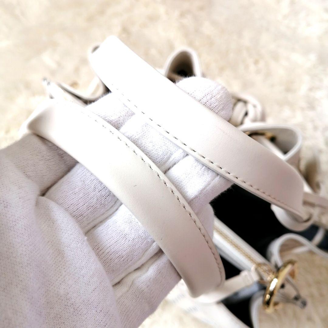 いただき 正規品♡ 2wayショルダーバッグ 白 228 T3HY5-m76382655124 極美品♡ コール ハーン ↻ったダメー
