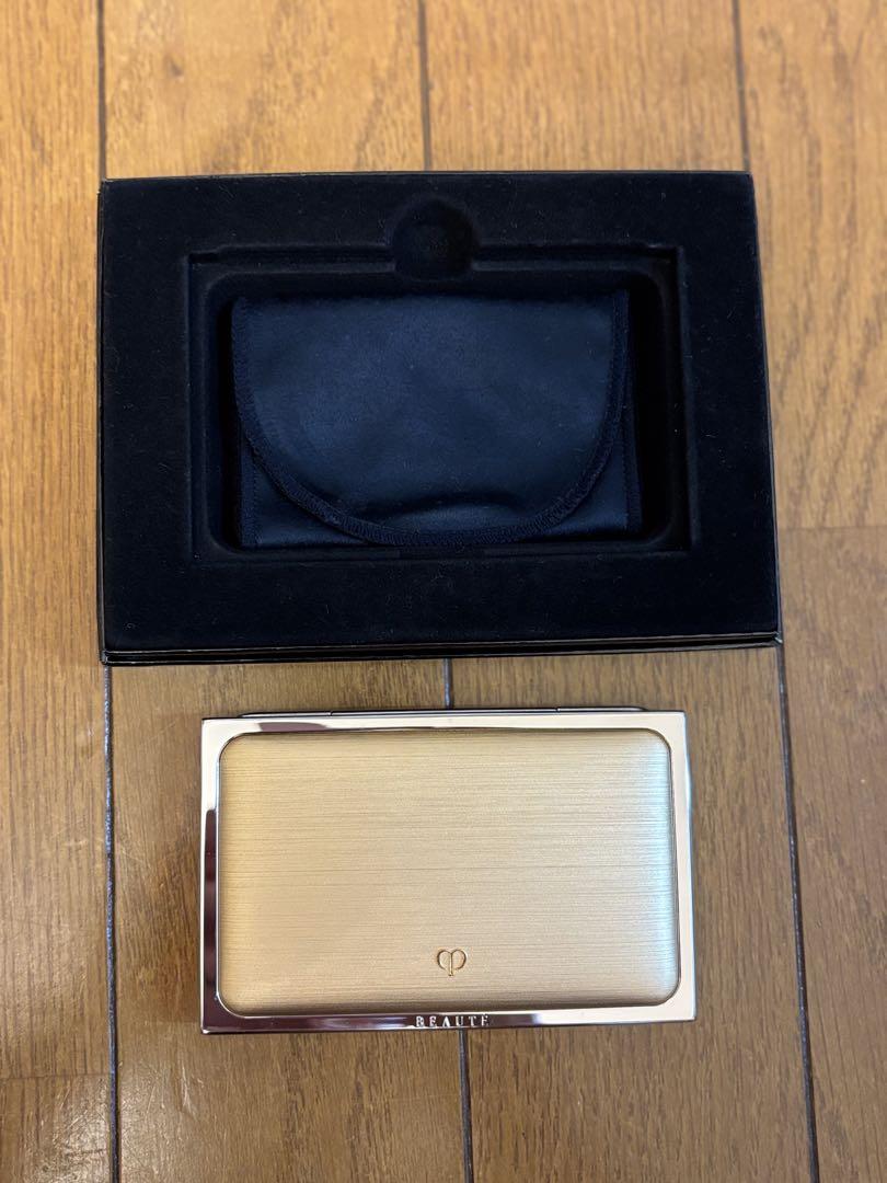 clé de peau BEAUTÉ ル・パウダー ゴールド基礎ケース