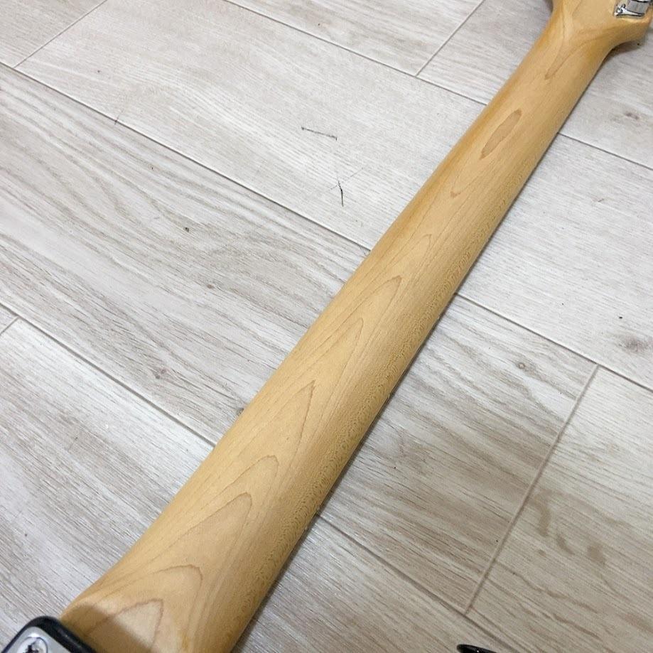 SQUIER BY FENDER スクワイヤー BULLET STRATストラト
