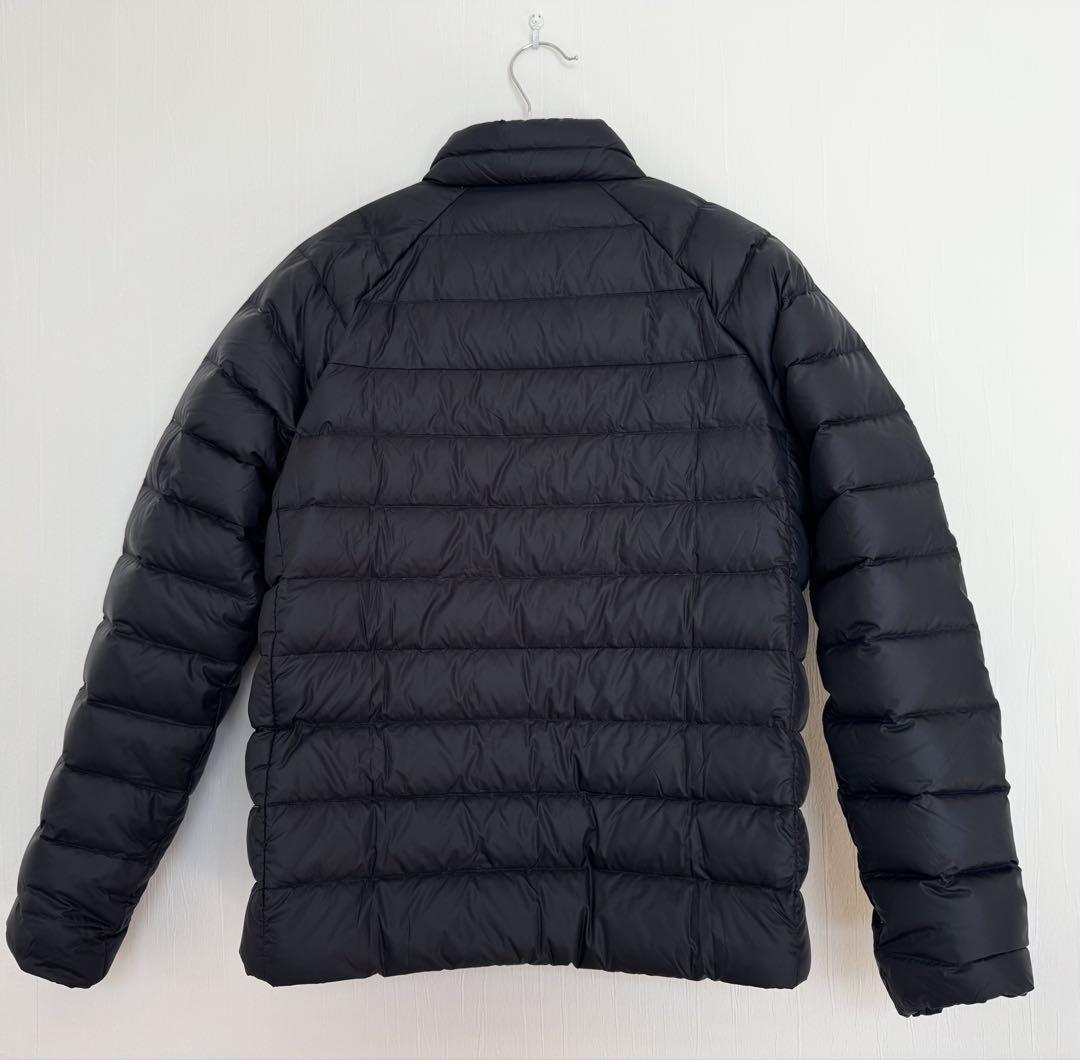 ○美品 patagonia パタゴニア キッズダウンセーター 黒 XXL 厚手