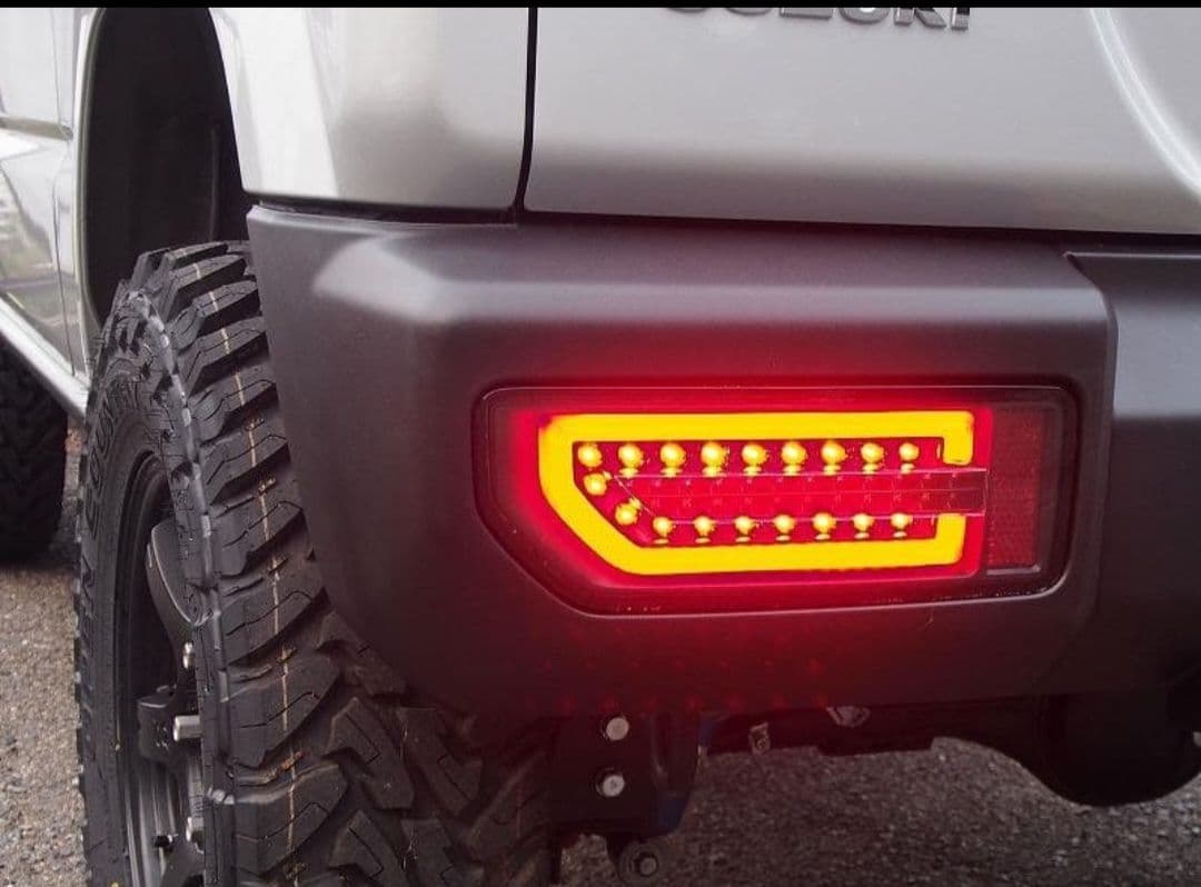 JB64W レッドレンズ