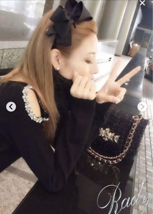 メルカリ Rady 肩あき ビジュー ニットワンピース 黒 ミニワンピース 3 333 中古や未使用のフリマ メルカリ Rady 肩あき ビジュー ニットワンピース 黒 ミニワンピース 3 333 中古や未使用のフリマ