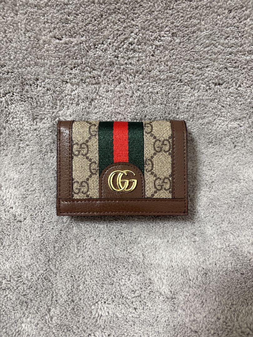 GUCCI グッチ·· 二つ折り財布 ·