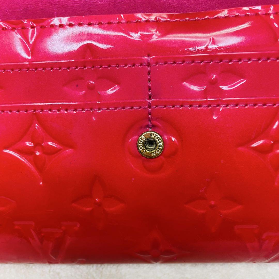 Louis Vuitton ルイヴィトン 長財布 ヴェルニ モノグラム 赤