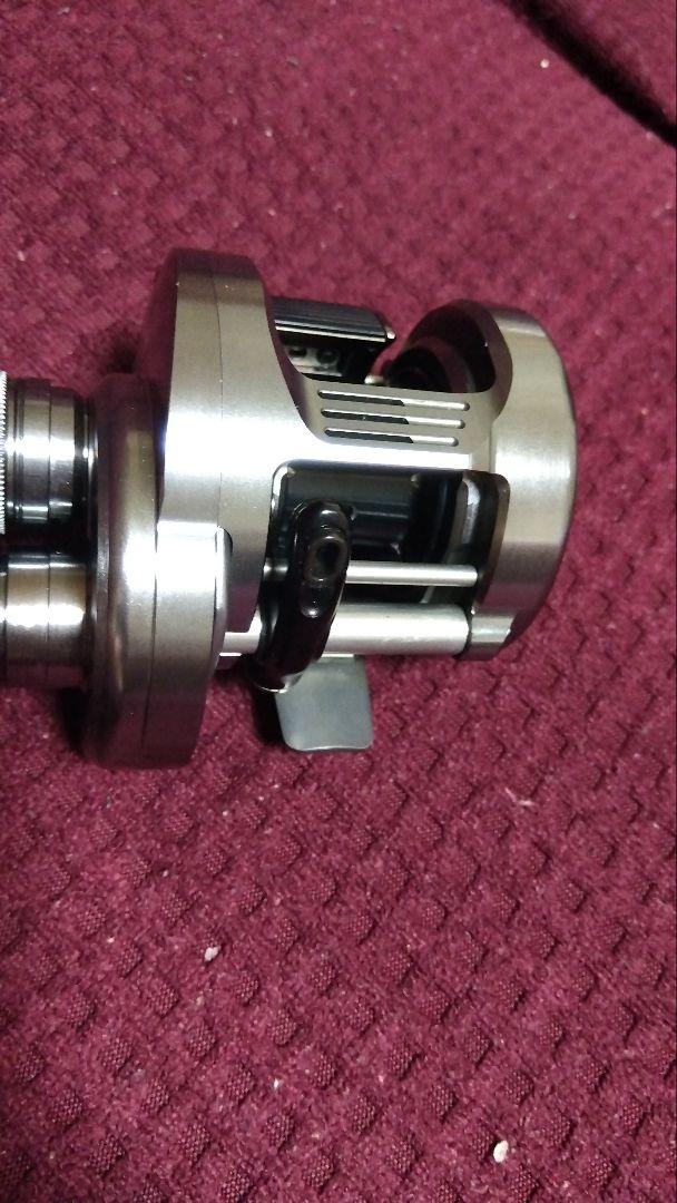 シマノ 20カルカッタ コンクエストDC 100HG 美品 Amazon | シマノ(SHIMANO) リール 20 カルカッタ コンクエスト