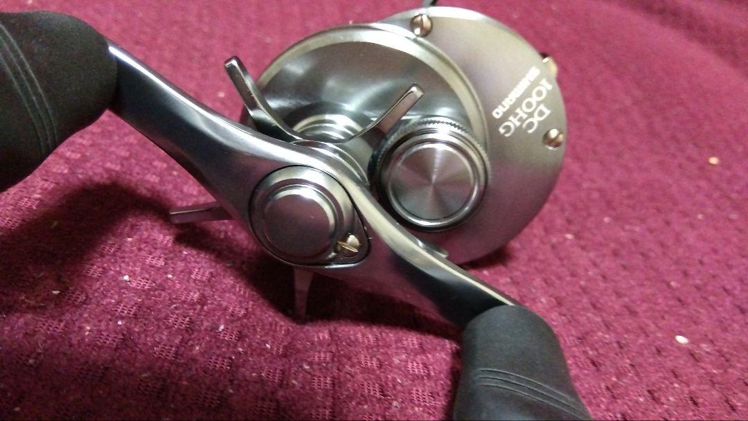 シマノ 20カルカッタ コンクエストDC 100HG 美品 Amazon | シマノ(SHIMANO) リール 20 カルカッタ コンクエスト