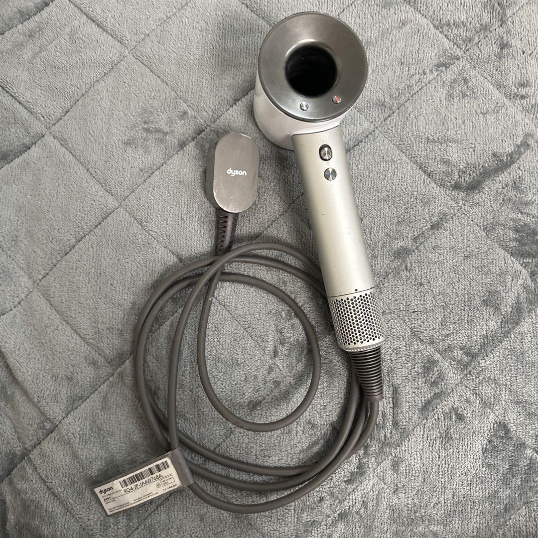 Dyson ダイソン HD01 ホワイト ドライヤー Dyson ダイソン HD01 ヘアードライヤー ホワイト 白 - メルカリ