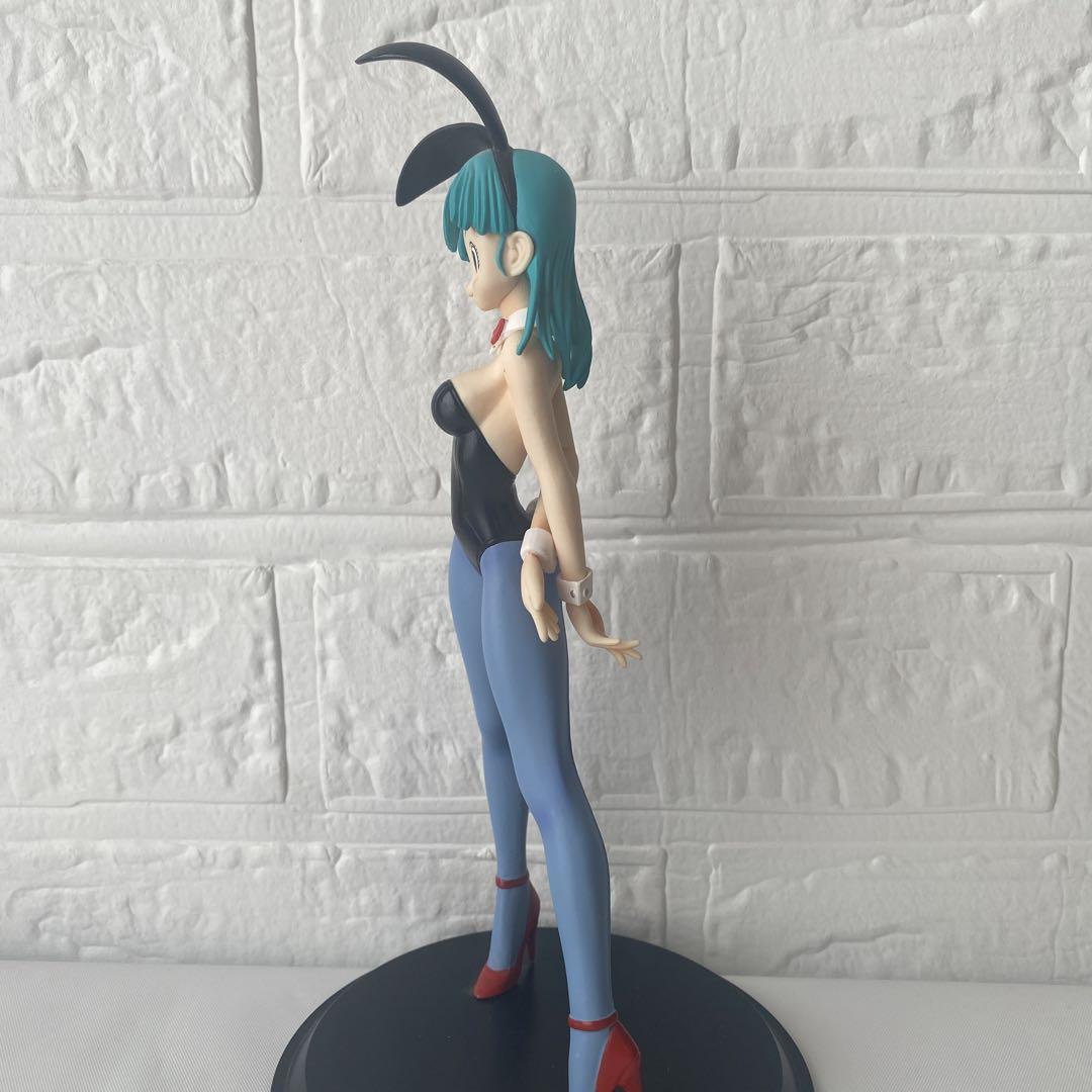 ドラゴンボールDX組立式ぴちぴちギャルフィギュア　ブルマ　2体セット