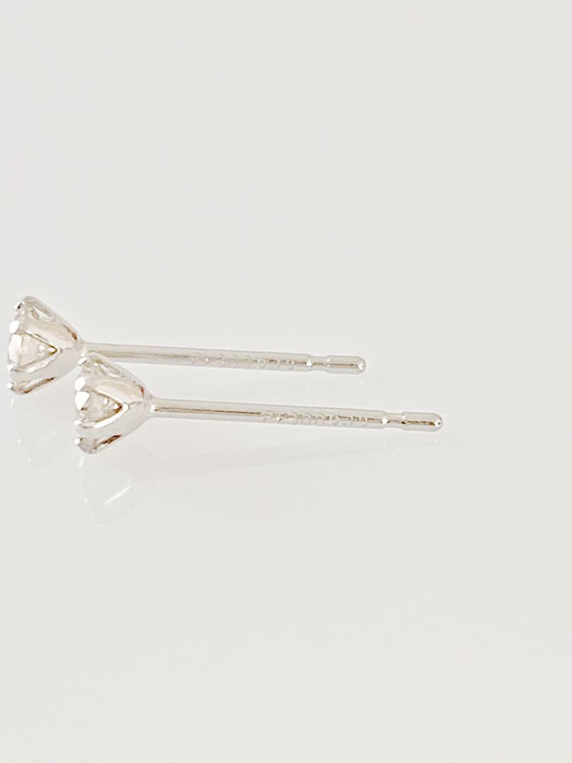 Pt 天然ダイヤモンド0.20ct ！ シンプル6本爪ピアス Pt 天然ダイヤモンド0.20ct ！ シンプル6本爪ピアス - メルカリ