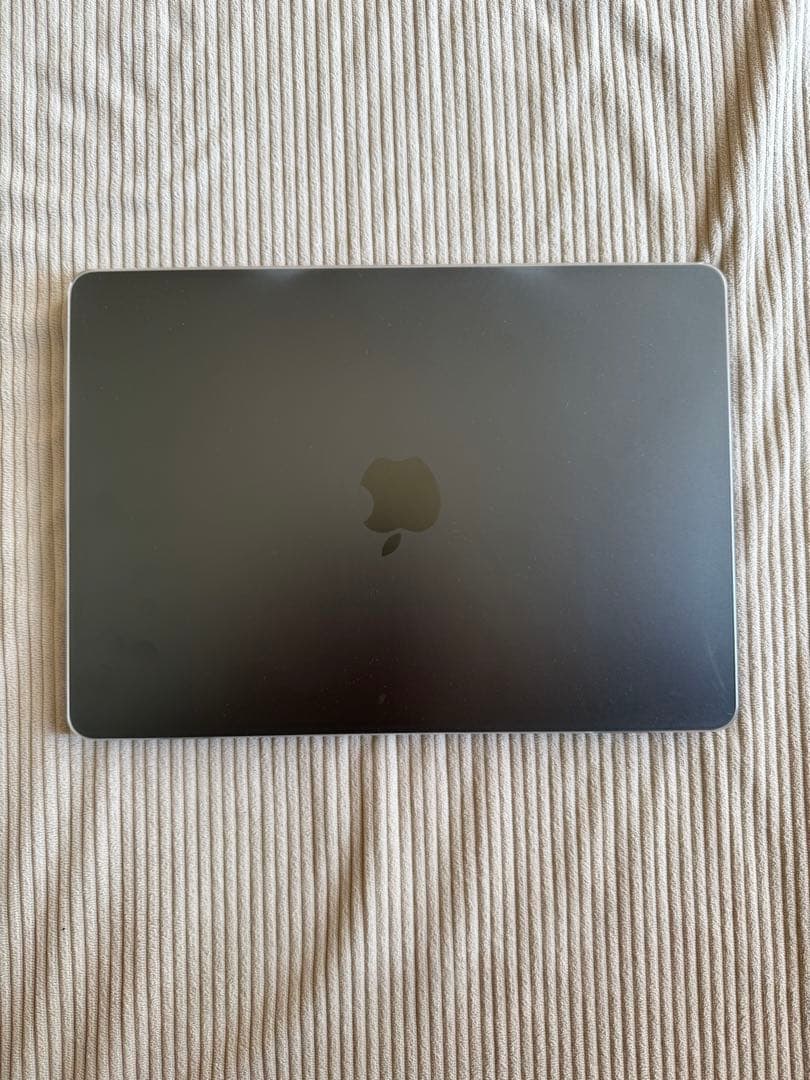 MacBookAir M3 2024