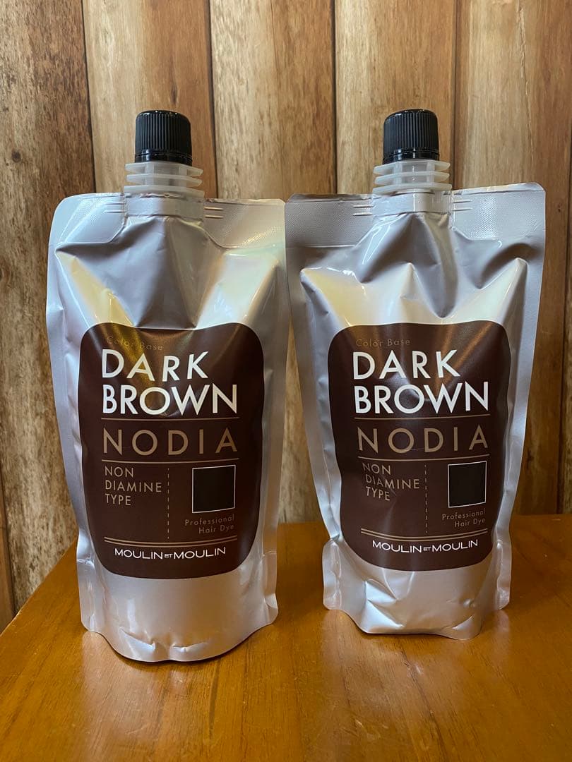 ノジア 2セット目立った傷や汚れなし