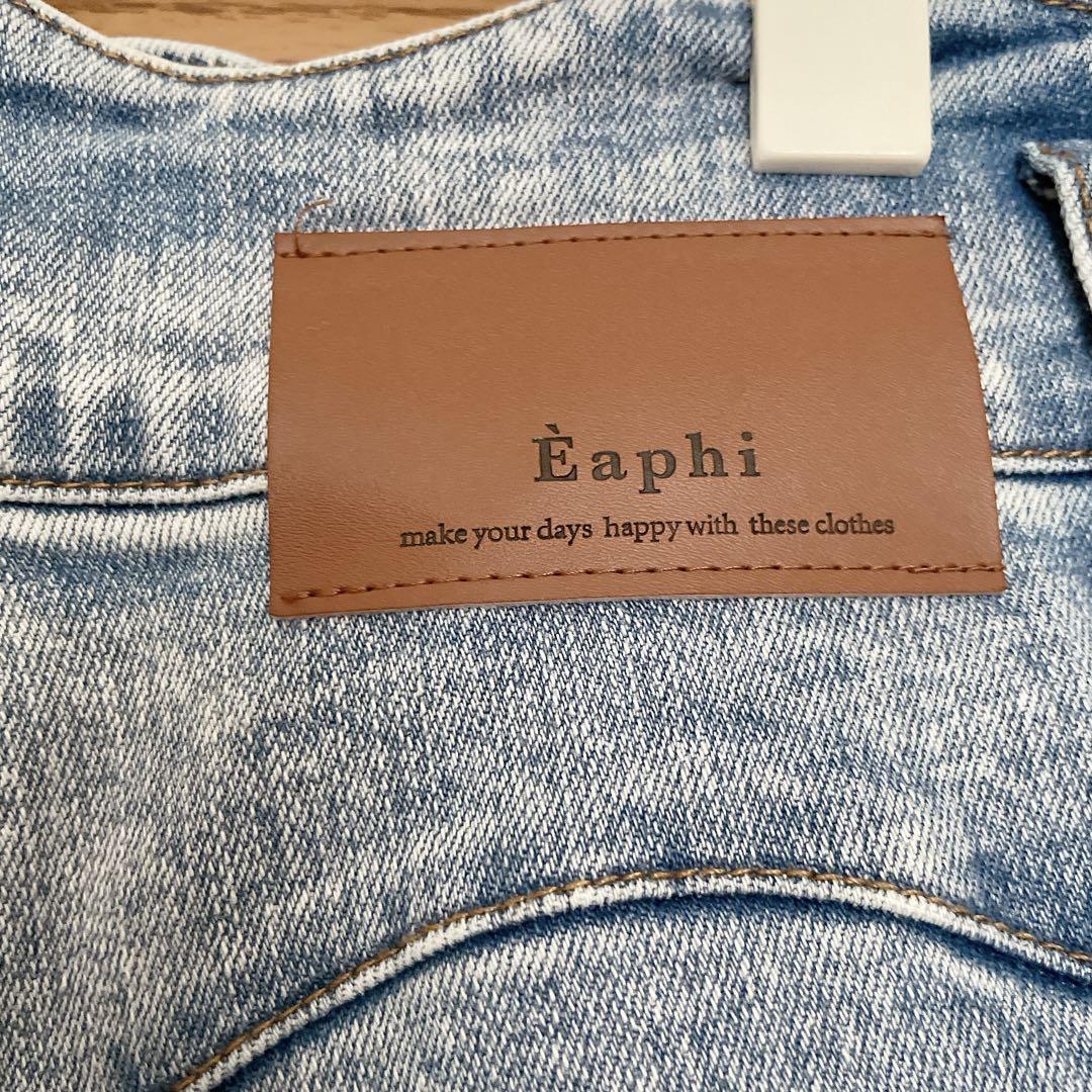 Eaphi ライトブルー ストレートデニム ショート Èaphi ライトブルー ストレートデニム short パンツ