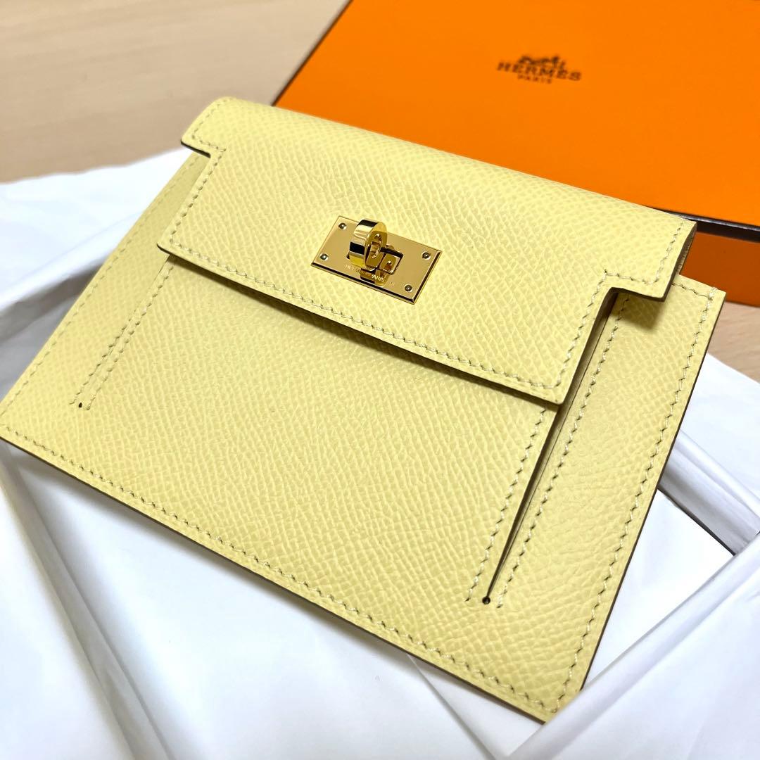 エルメス エプソン ケリーポケット コンパクト ジョーヌプッサン ゴールド金具