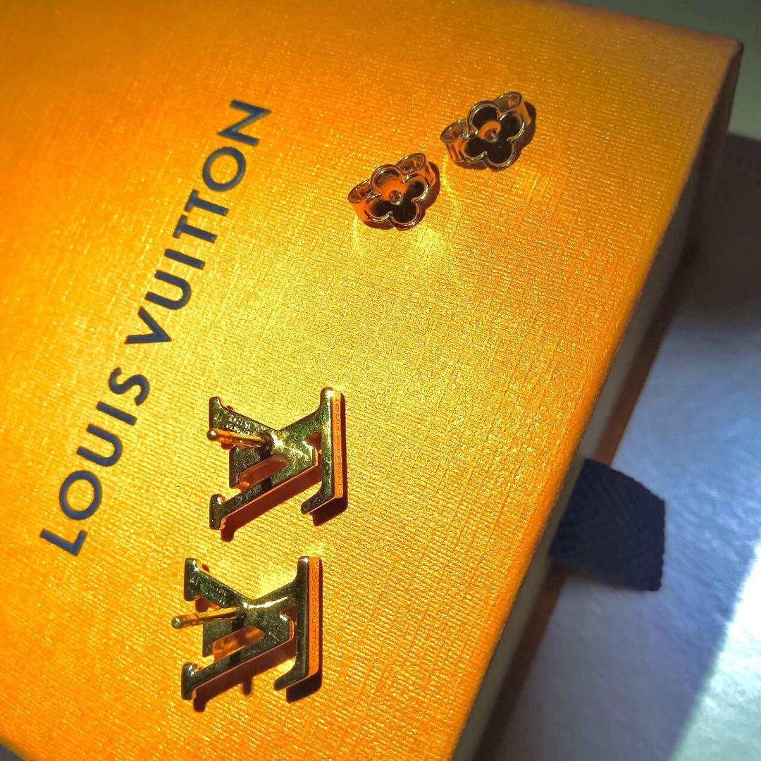 LOUIS VUITTON  アイコニックピアス