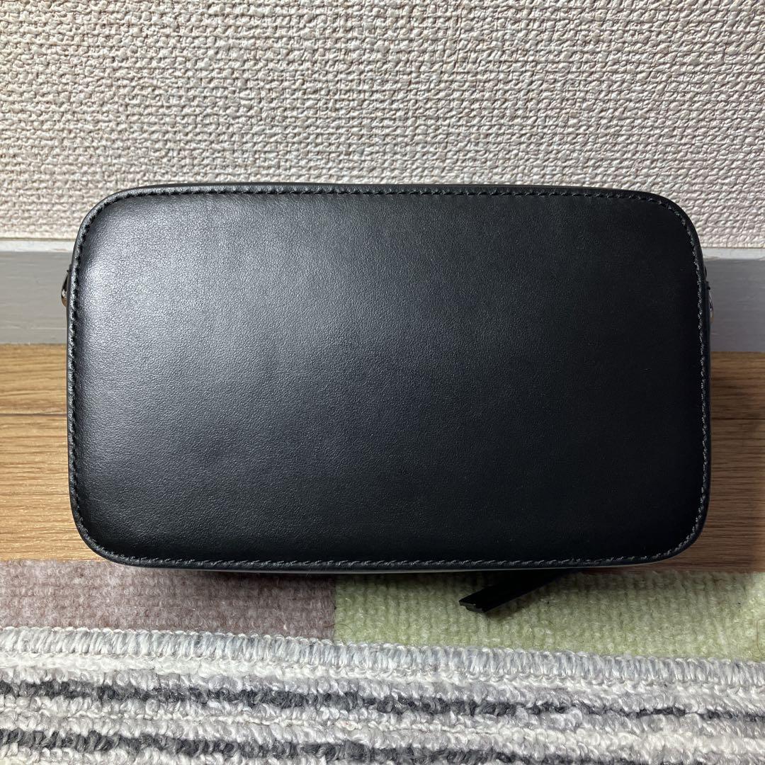 【未使用品】ヴェルサーチ グレカロゴ カーフレザー ショルダーバッグ ブラック