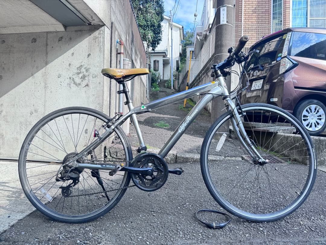 ALFA ROMEO クロスバイク シルバー 700C