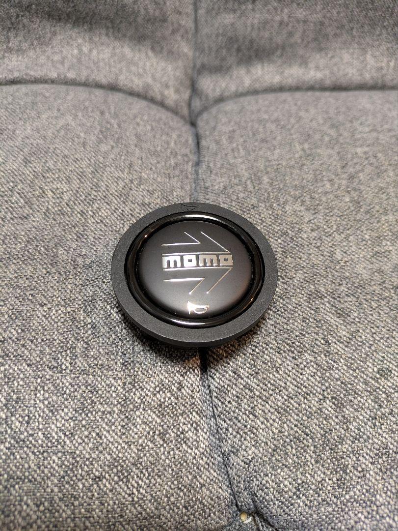 MOMO TUNER BK 32Φ