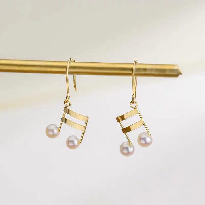 ホワイト系超安いK18 天然あこやパール フープピアス 音符 ピアス(両耳用) レディースホワイト系¥11,520-braulino.com.br ホワイト系超安いK18 天然あこやパール フープピアス 音符 ピアス(両耳用) レディースホワイト系¥11,520-braulino.com.br