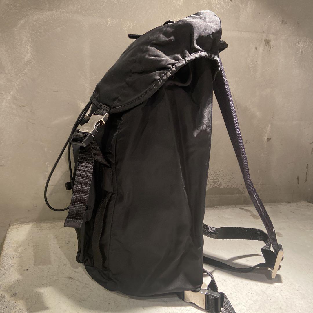 PRADA プラダ　リュック　三角ロゴ　レア