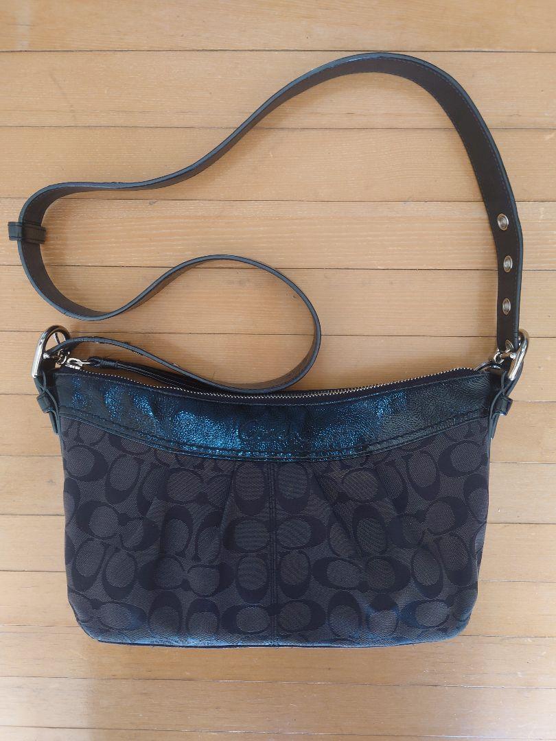Coach ショルダーバッグ ブラック 中型