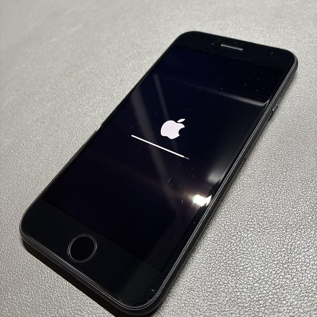 【中古】Apple iPhone SE 128GB (ブラック) Apple iPhone SE (2nd Generation) 128GB Black (MHGT3X/A)