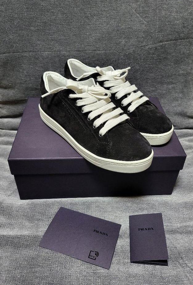 PRADA スニーカー レディース PRADA スニーカー レディース