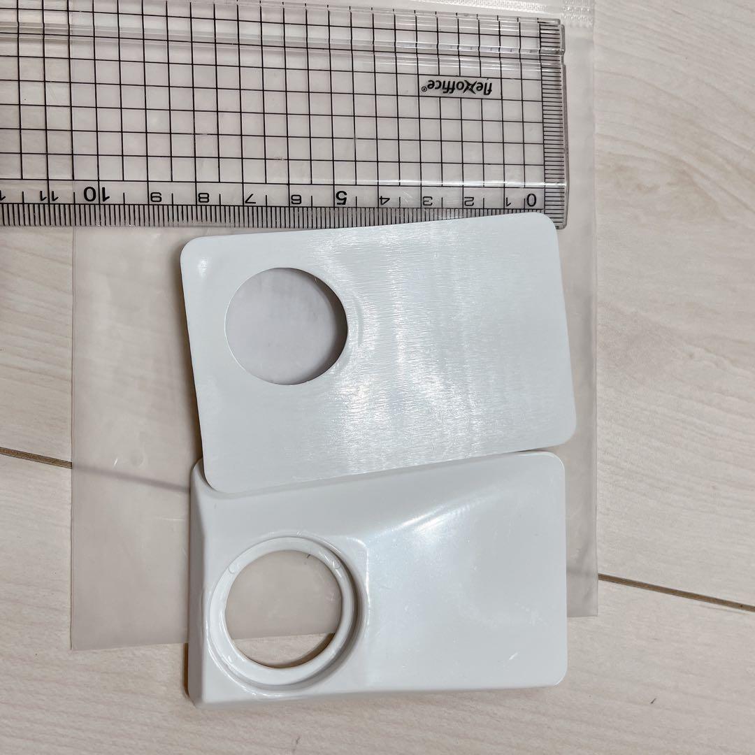 3403 新品 保護ハンドバッグ AirTag トラッキングホルダー