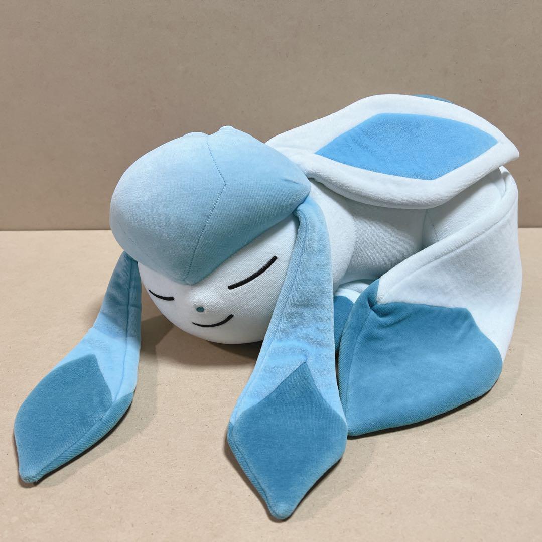 すやすやグレイシア　ポケモンセンター　ぬいぐるみ　サイズ42cm 2017年製