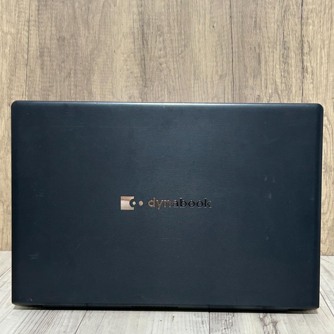 良品 東芝 dynabook BJ65/FS 第10世代i7 大画面＆高速SSD