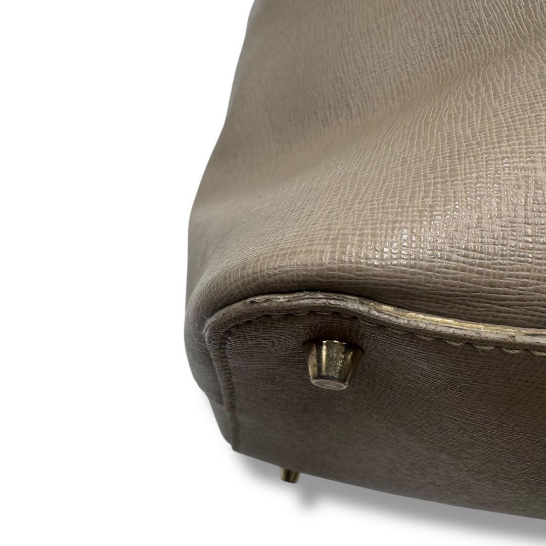 良品 FURLA フルラ トートバッグ A4収納可能 グレージュ レザー