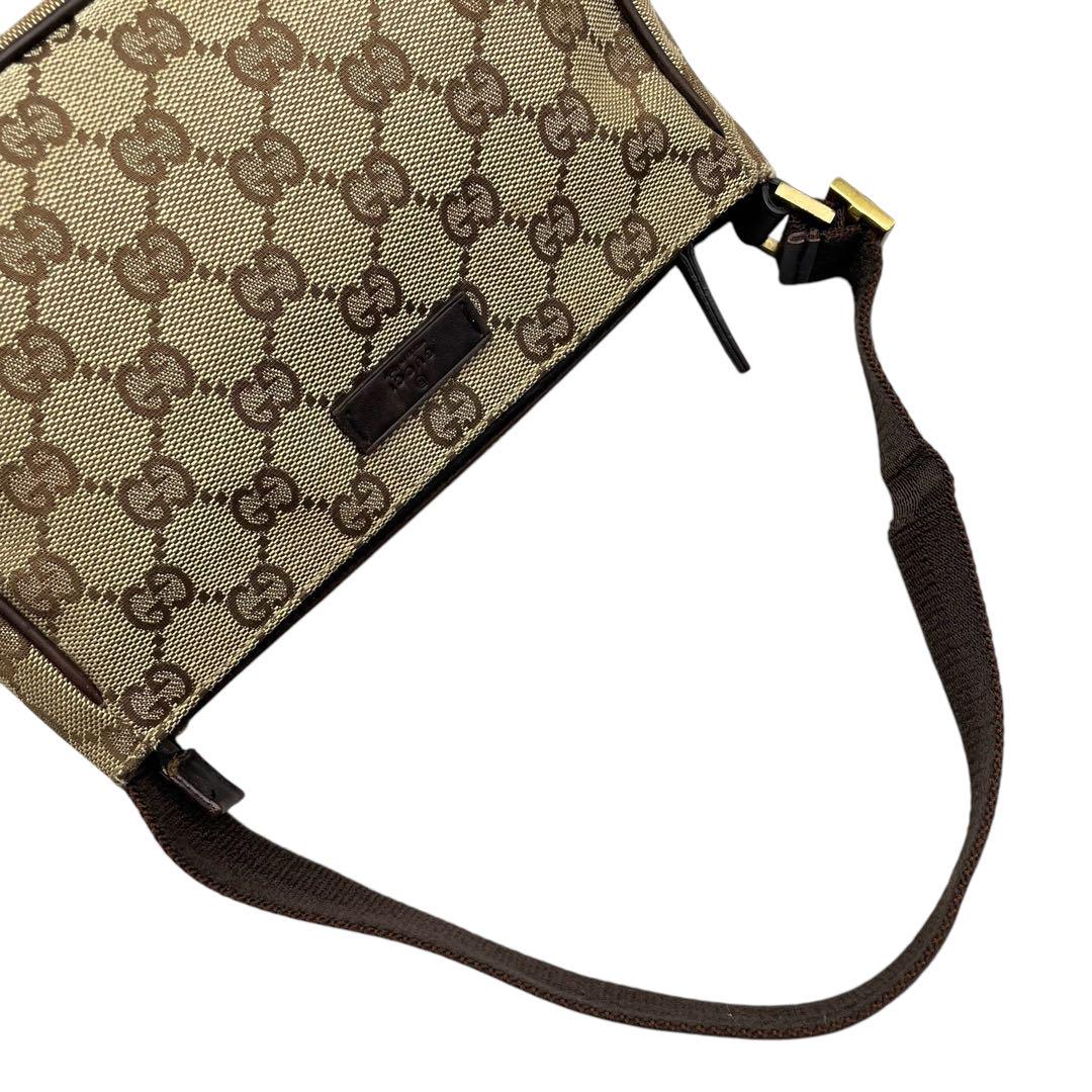グッチ　アクセサリーポーチ　ロゴプレート　GG　キャンバス　レザー GUCCI アクセサリーポーチ GG ロゴプレート キャンバス レザー