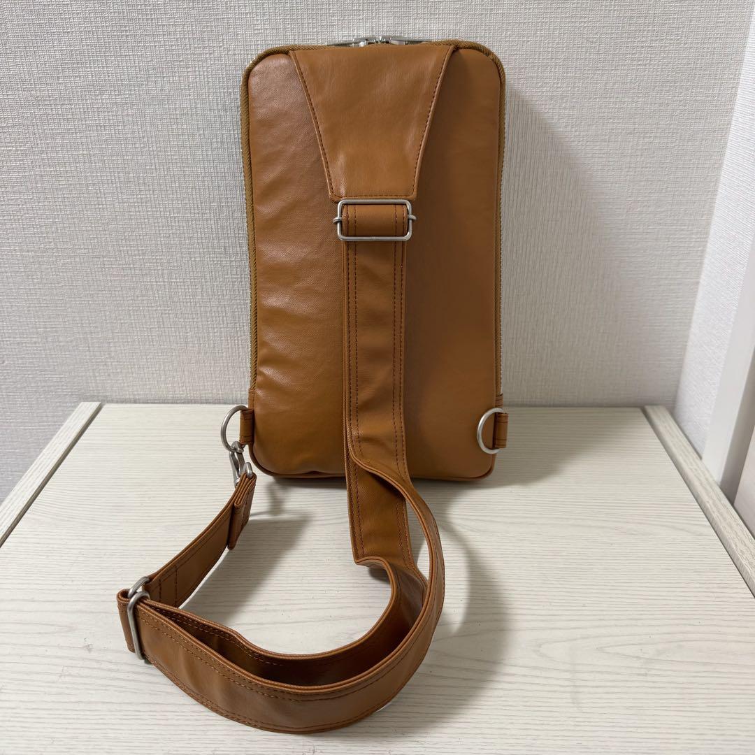 【新品同様】PORTER ポーター　フリースタイル キャメル　ボディバッグ