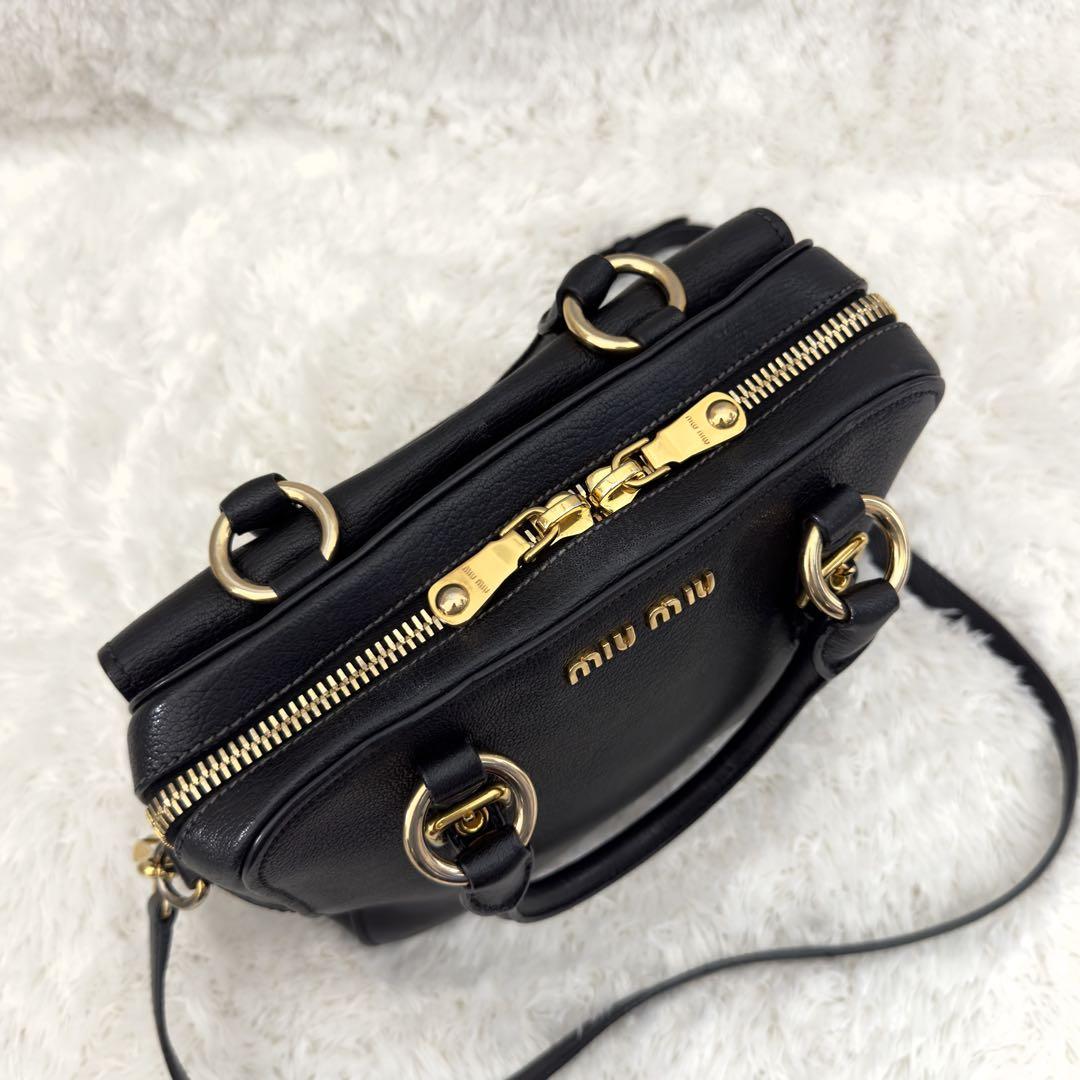 美品⭐️MIUMIU ミュウミュウ ショルダーバッグ ハンドバッグ 2way 黒