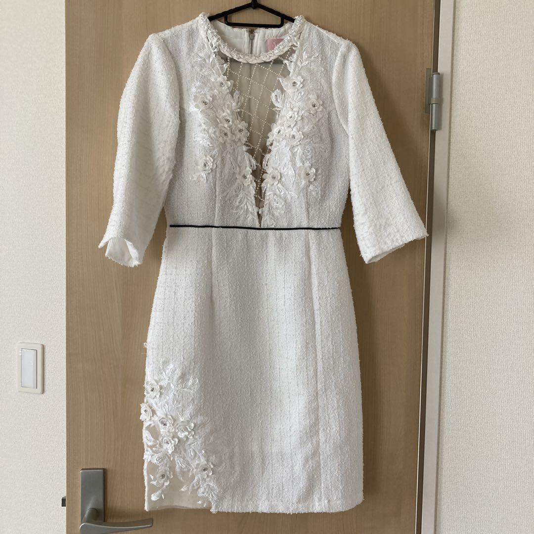 Sobreソブレ 刺繍レースダイヤビジューワンピースXL
