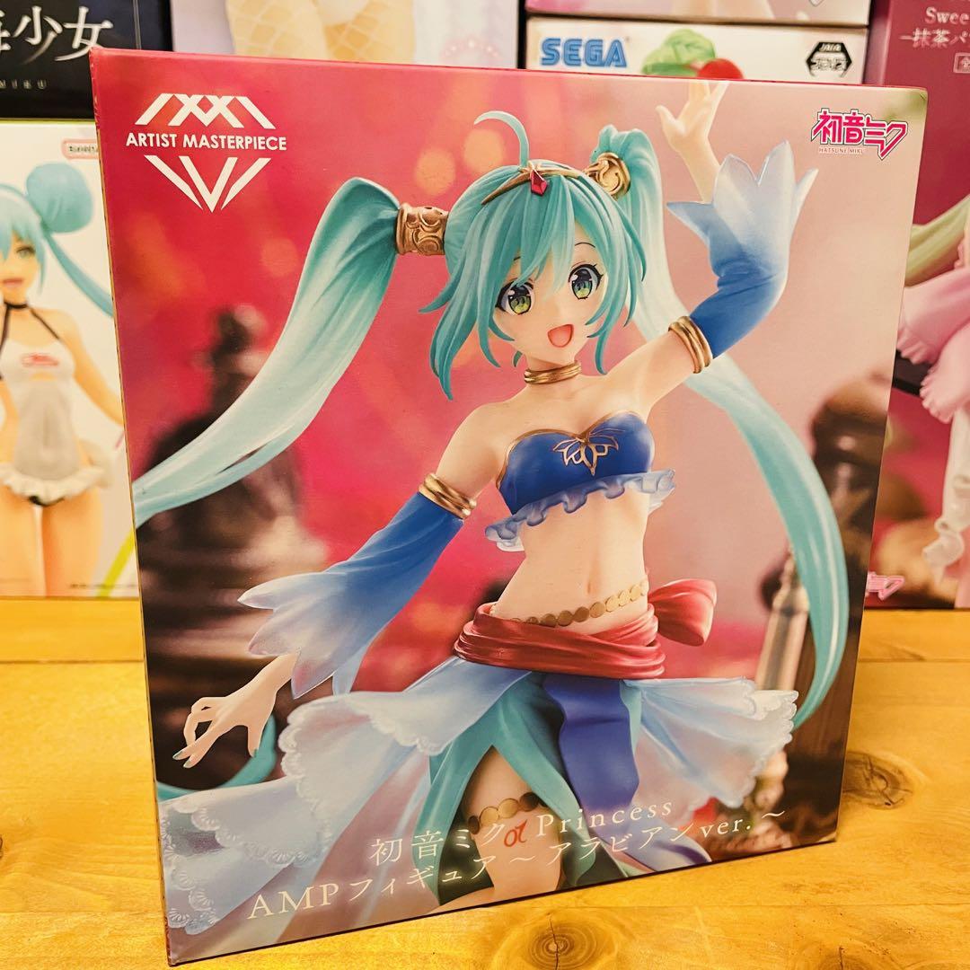 初音ミクと桜ミクまとめ売り‼️23個セット
