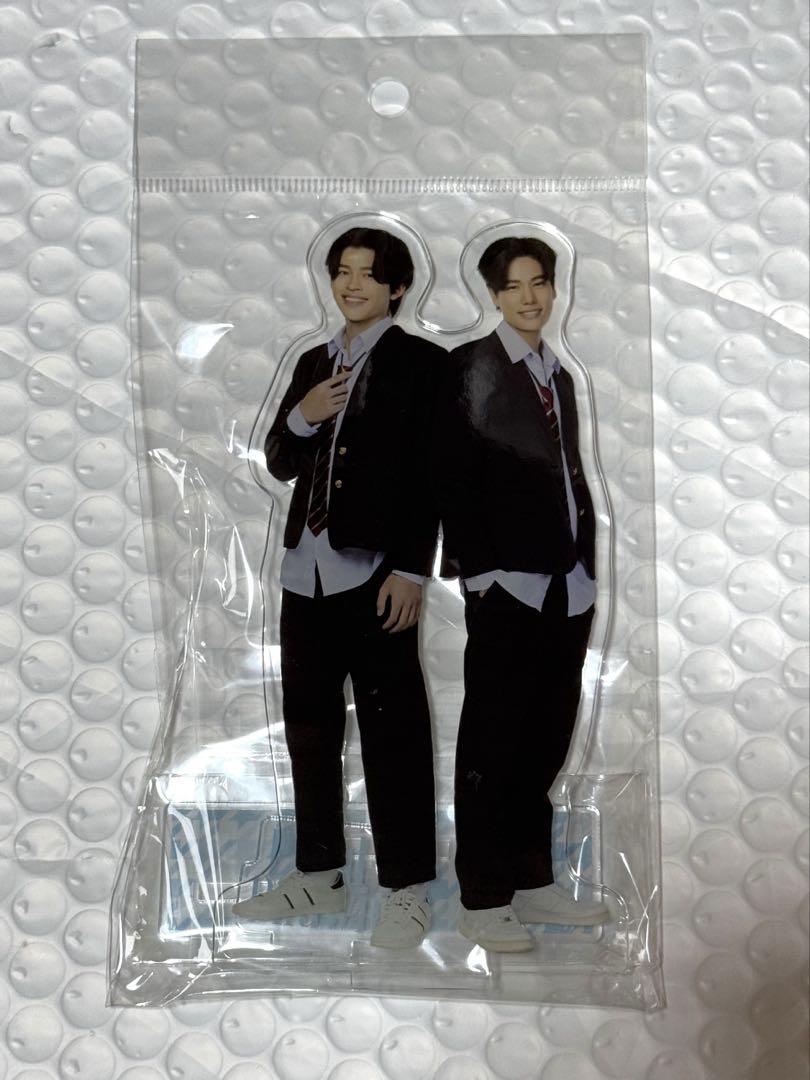 新品 GMMTV FANDAY PondPhuwin アクスタ アクリルスタンド