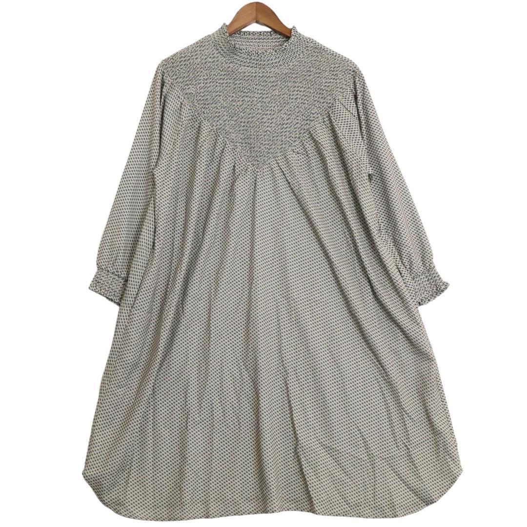 ★新品★未使用★タグつき★　春秋　ワンピース　ひざ下～ミモレ丈　総柄　グリーン系