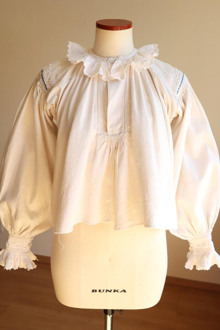 トップス 1940s Blue Embroidered Romanian Blouse S
